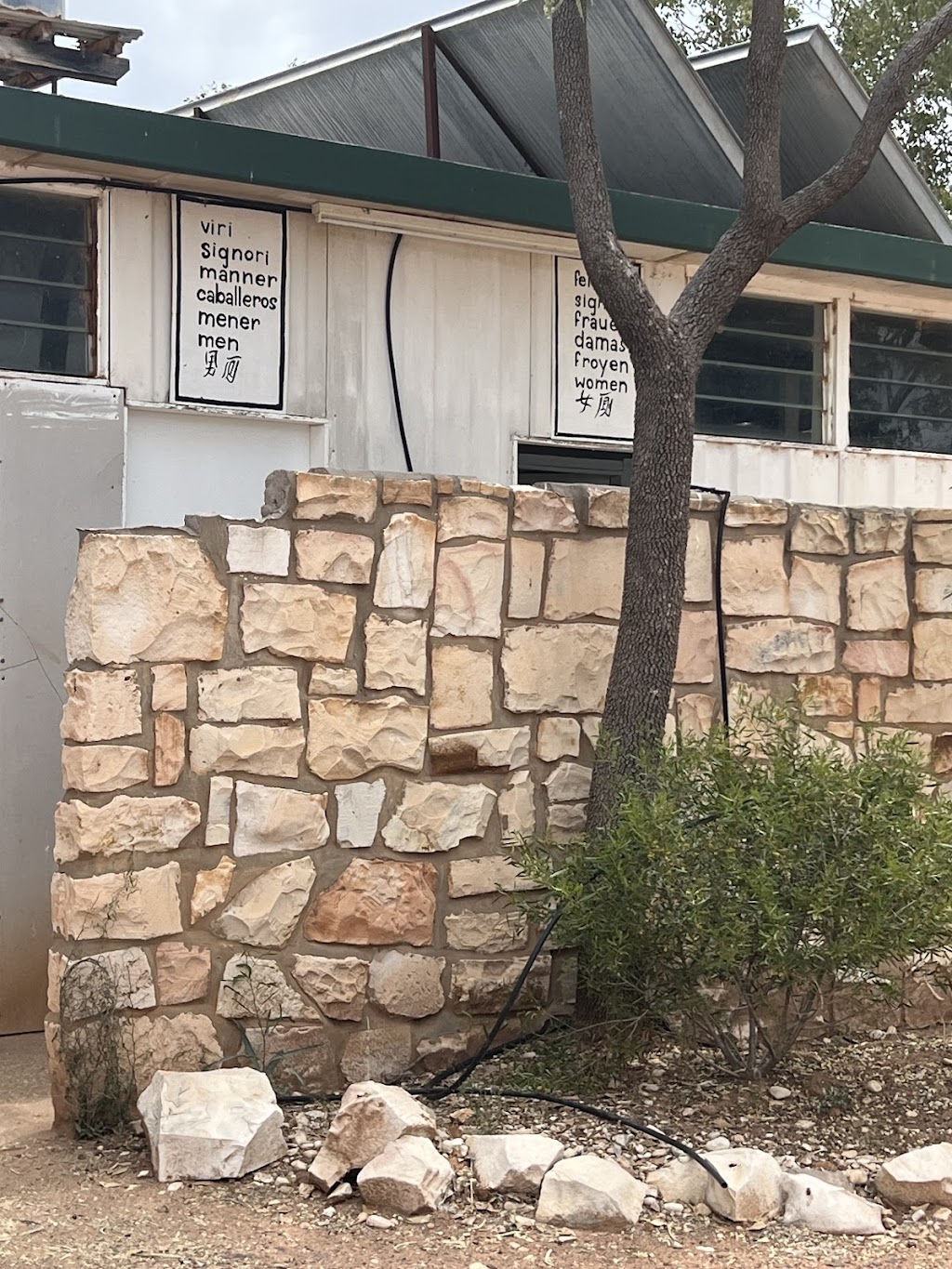 lorne station | 134 Lorne Rd, Lightning Ridge NSW 2834, Australia | Phone: (02) 6829 1869