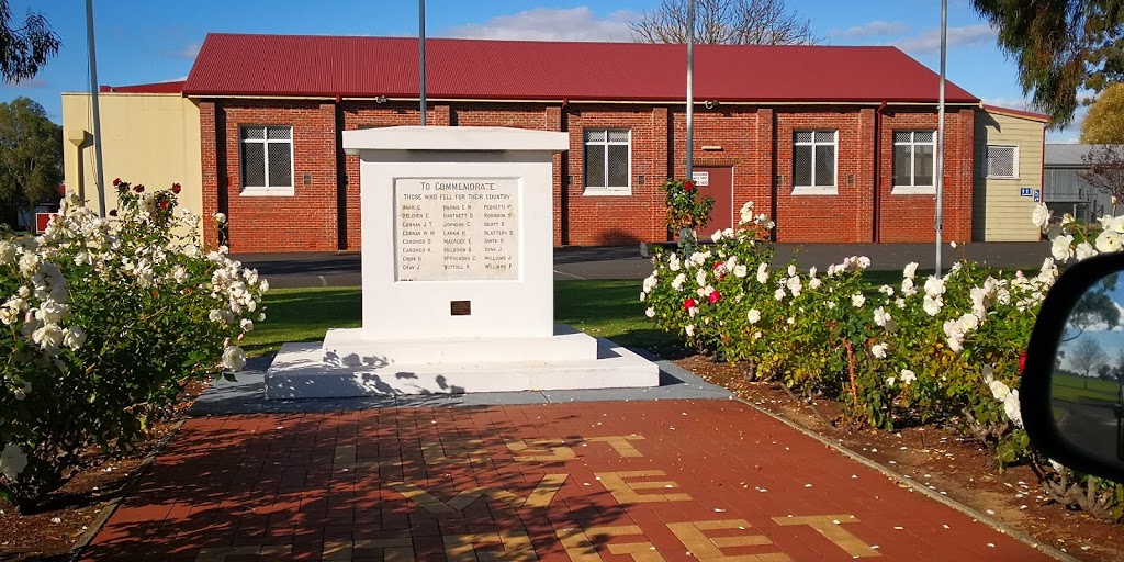 Dardanup Cenotaph | park | Dardanup West WA 6236, Australia