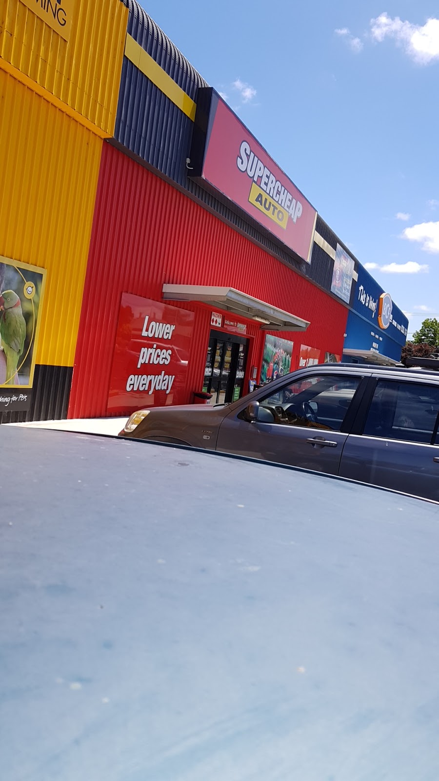 Supercheap Auto Mt Gambier | electronics store | 2/249 Commercial St W, Mount Gambier SA 5290, Australia | 0887418510 OR +61 8 8741 8510