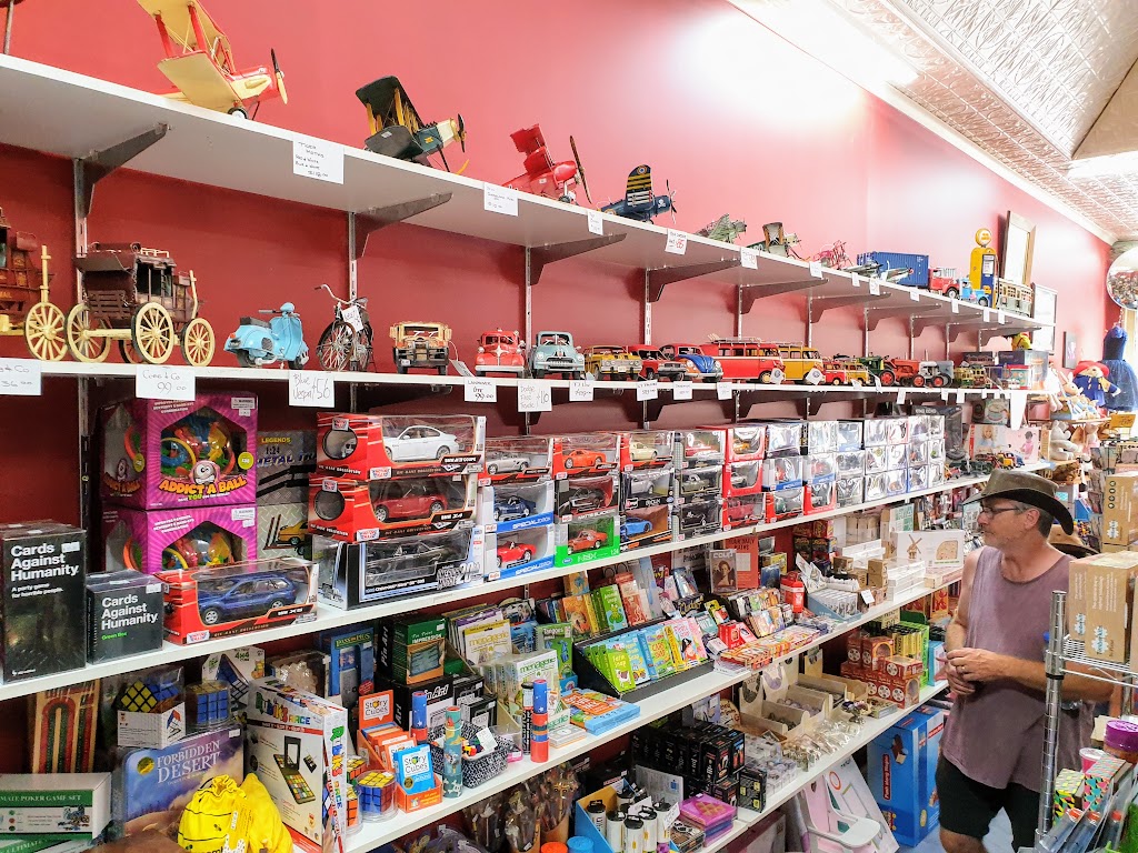 Beechworth Toys & Collectables | 51 Ford St, Beechworth VIC 3747, Australia | Phone: (03) 5728 1117