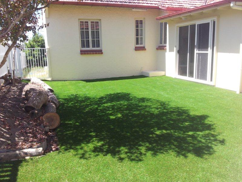 Prestige Waterless Turf |  | 18 Weka St, Oxenford QLD 4210, Australia | 0428626886 OR +61 428 626 886