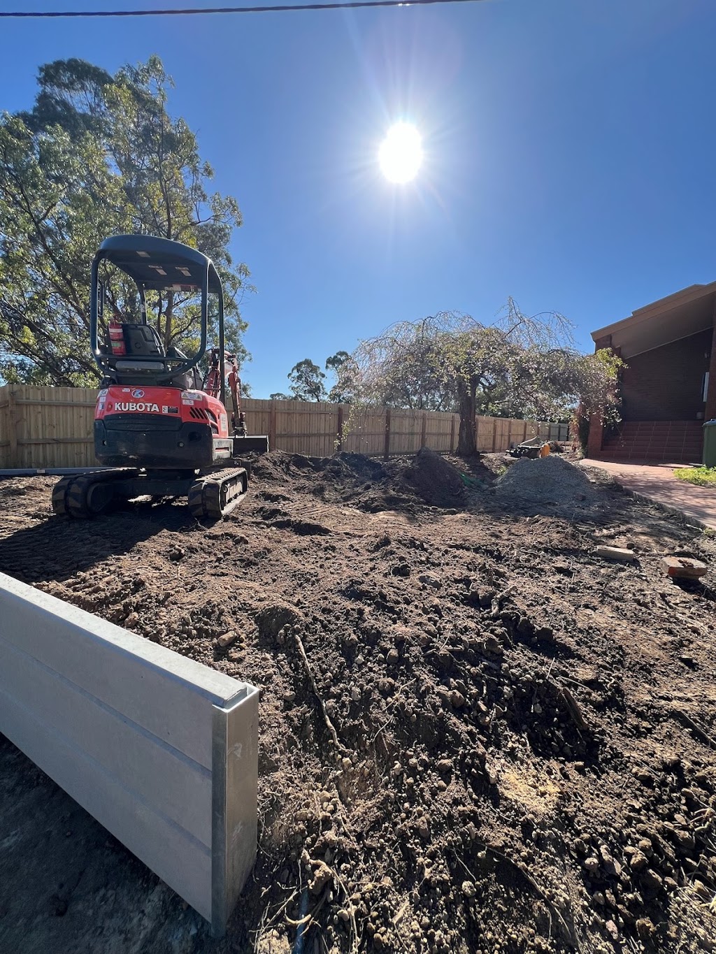 Altar Landscape Construction | 9 Queens Rd, Silvan VIC 3795, Australia | Phone: 0439 481 953