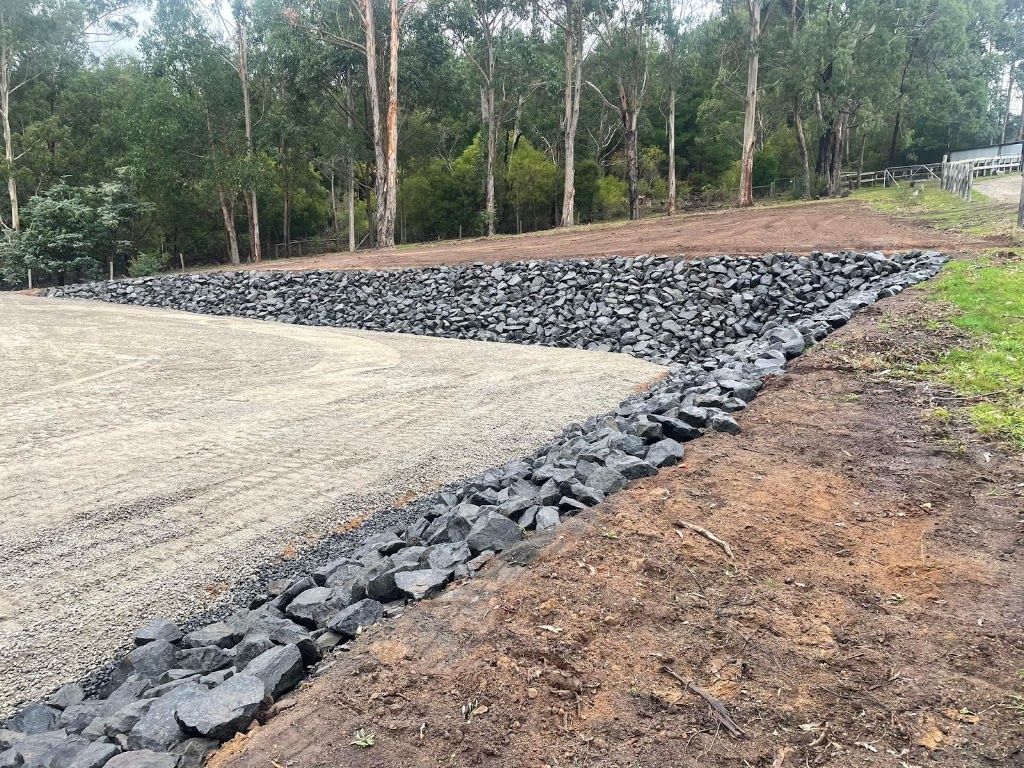 RJ Civil & Earthworx | 34 Standing Dr, Traralgon VIC 3845, Australia | Phone: 0477 715 384