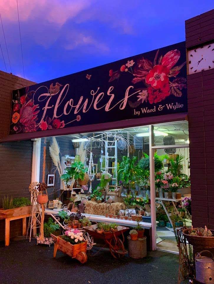 Flowers by Ward & Wylie | florist | 2 Main St, Upwey VIC 3158, Australia | 0416243254 OR +61 416 243 254