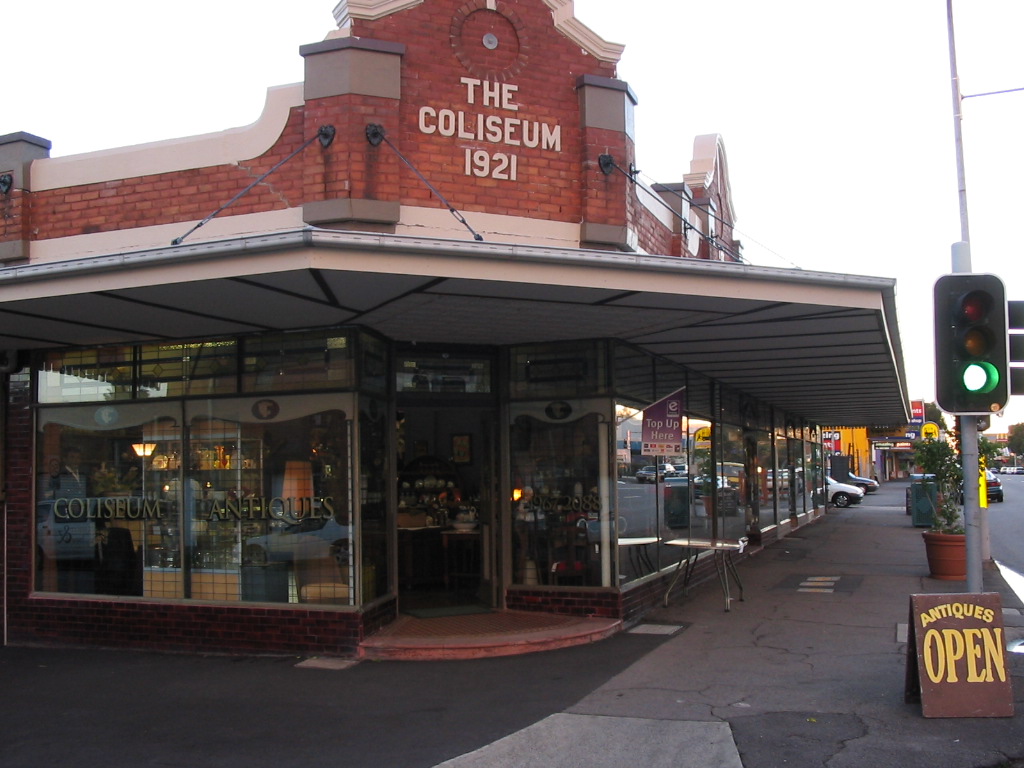 Coliseum Antiques | 118 Maitland Rd, Mayfield NSW 2304, Australia | Phone: (02) 4967 2088