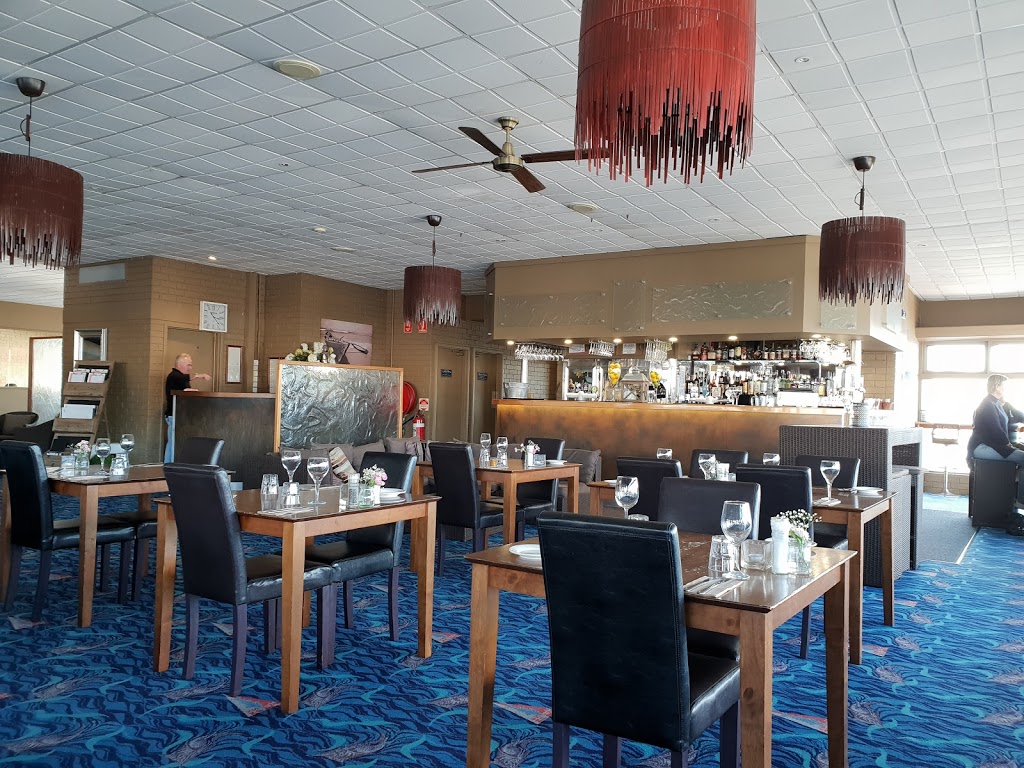 The Wharf Restaurant | Teramby Rd, Nelson Bay NSW 2315, Australia | Phone: (02) 4981 0020