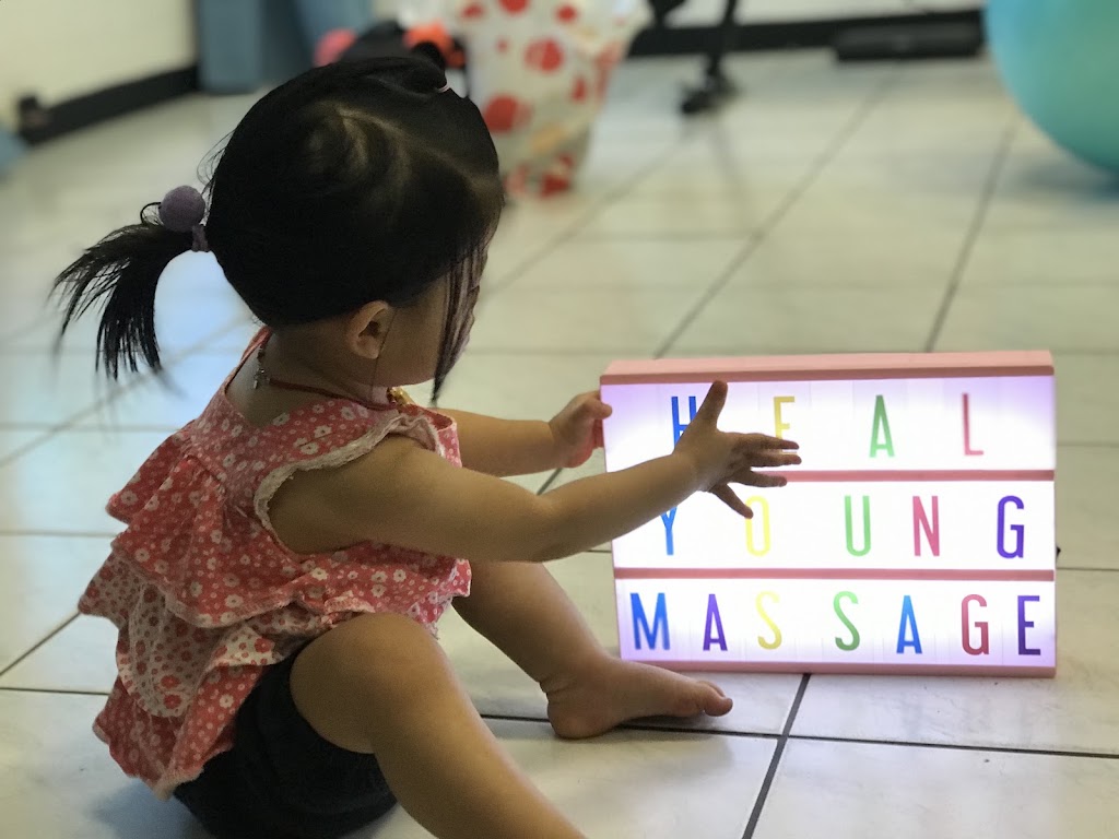 Heal Young Massage | 21 Meridien Ave, Varsity Lakes QLD 4227, Australia | Phone: 0431 051 546