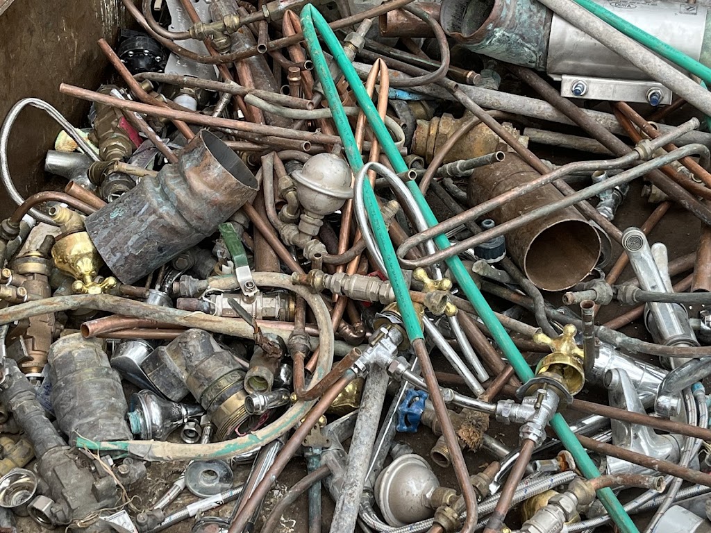 Evelyn Recycling | 40 Clancys Rd, Mount Evelyn VIC 3796, Australia | Phone: (03) 9736 2853