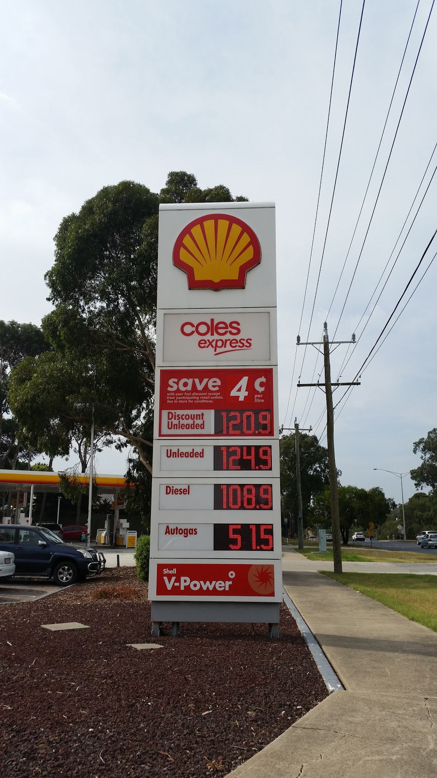 Coles Express | gas station | 87-91 Porter St & Fitzsimons Lane, Templestowe VIC 3106, Australia | 0398465372 OR +61 3 9846 5372