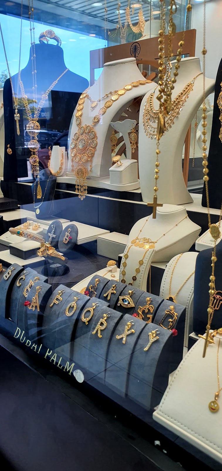 Dubai Palm Jewellery | jewelry store | Shop 16/8-24 Browns Plains Rd, Browns Plains QLD 4118, Australia | 0730869981 OR +61 7 3086 9981