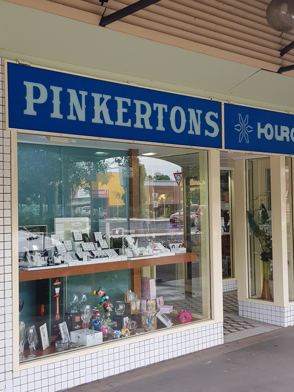 Pinkertons Hourglass Jewellers | jewelry store | 126 Barker St, Casino NSW 2470, Australia | 0266621172 OR +61 2 6662 1172