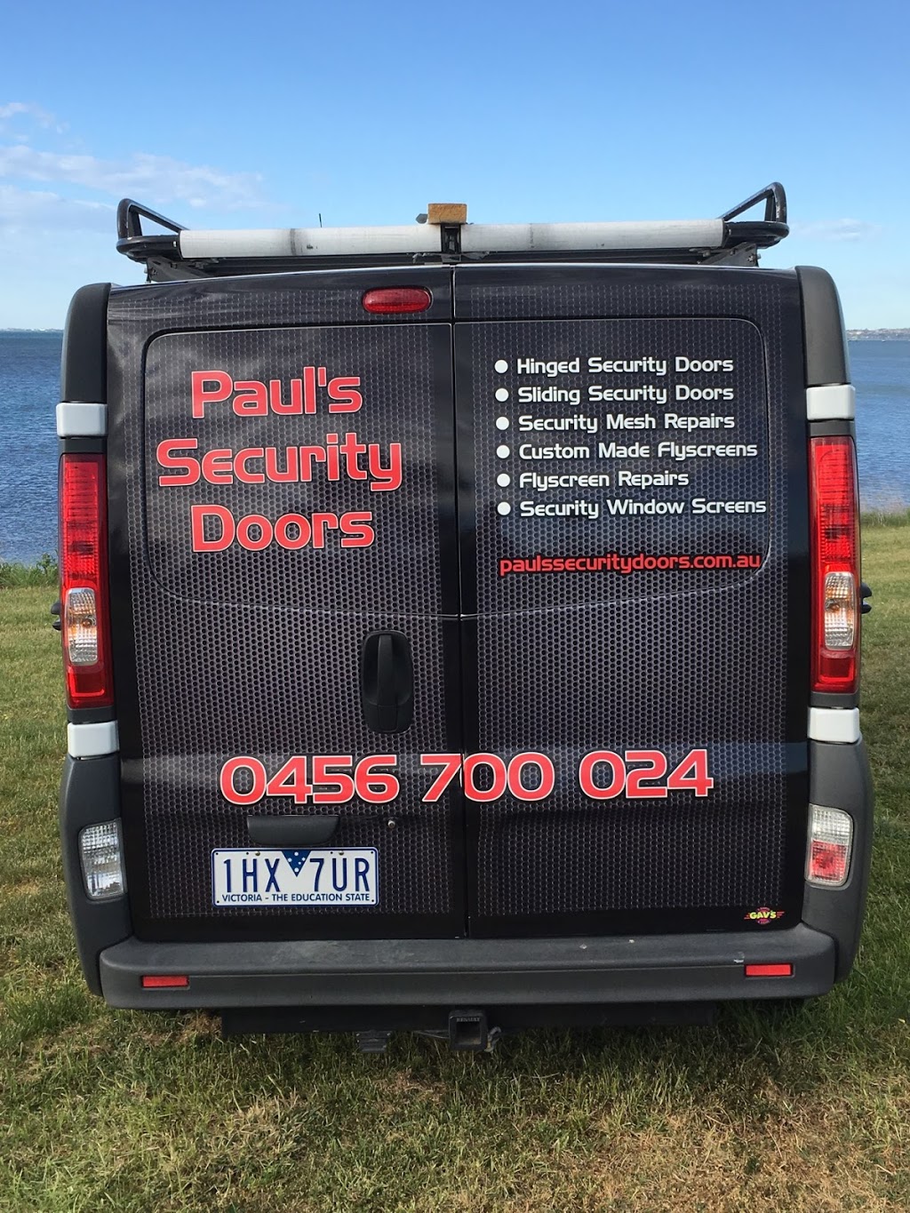 Pauls Security Doors |  | 2/63 Seabeach Parade, North Shore VIC 3214, Australia | 0456700024 OR +61 456 700 024