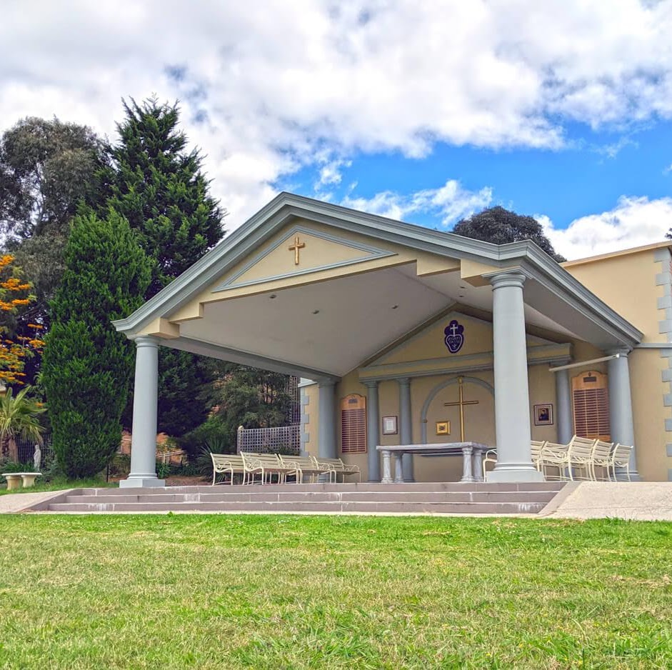 Holy Cross Centre | health | 207 Serpells Rd, Templestowe VIC 3106, Australia | 0398466014 OR +61 3 9846 6014