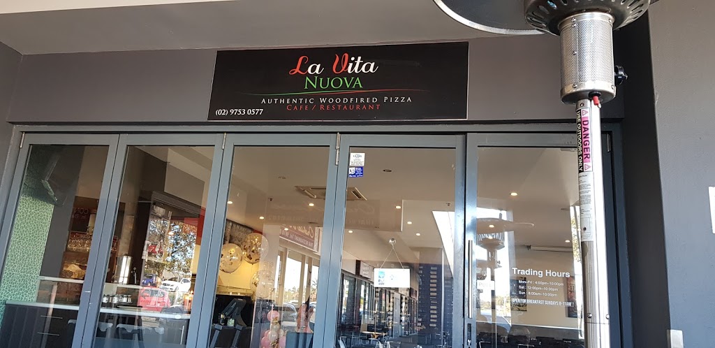 La Vita Mediterranean | restaurant | 213 Edensor Rd, Edensor Park NSW 2176, Australia | 0297530577 OR +61 2 9753 0577
