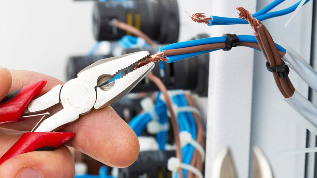 A Pro Electrics | electrician | 25 Sunnyside Ave, Cape Woolamai VIC 3925, Australia | 0418997695 OR +61 418 997 695