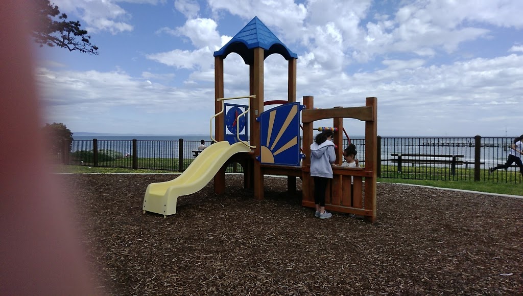 St Leonards Childrens Outdoor Fun Park | park | Murradoc Rd, St Leonards VIC 3223, Australia