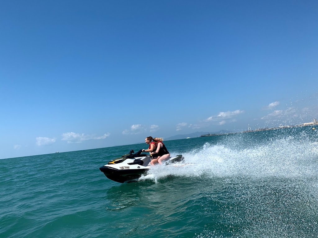 Townsville WaterSports | Breakwater Marina Social Room Mariners Drive, The Strand, Townsville QLD 4810, Australia | Phone: 0499 336 630