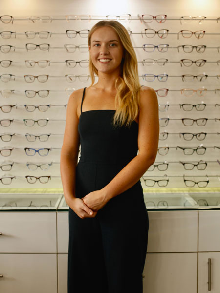 Mt Annan Eyecare/Dina Chungue Optometrist | health | 2/4 Main St, Mount Annan NSW 2567, Australia | 0246480911 OR +61 2 4648 0911