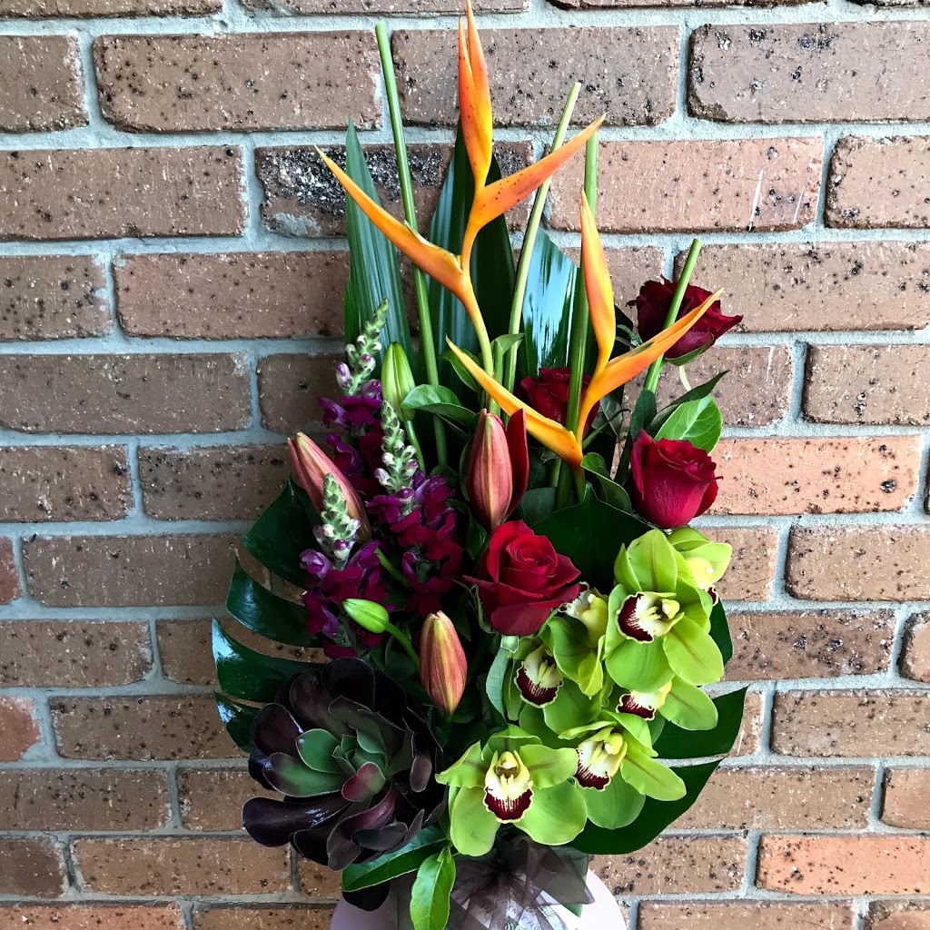 Flower Envy Florist | 14 Roberna Ct, Langwarrin VIC 3910, Australia | Phone: 0413 665 105