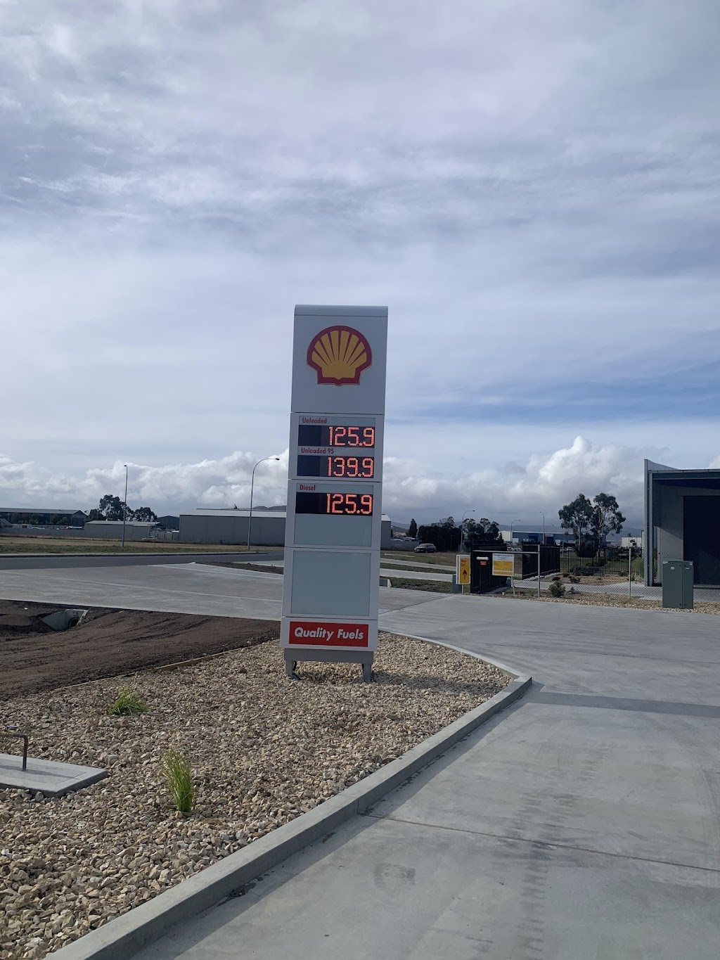 Shell | 116 Cambridge Park Dr, Cambridge TAS 7170, Australia | Phone: (03) 6331 4155