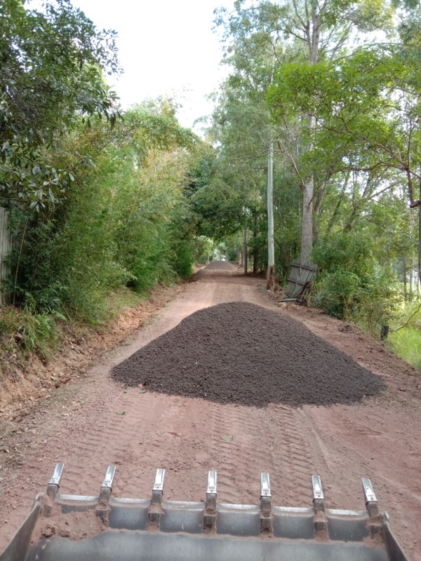 Suttons Earthworks | general contractor | Payne St, Eumundi QLD 4562, Australia | 0433809665 OR +61 433 809 665