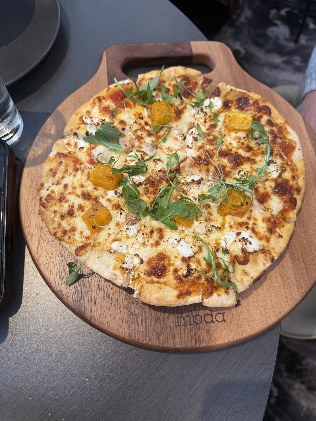 Macedon Village Hotel | 33 Smith St, Macedon VIC 3440, Australia | Phone: (03) 4419 5006