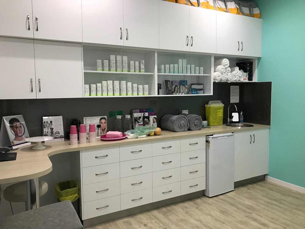 Whitsunday Cosmedics Skin Clinic | Whitsunday Plaza, Centro Shopping Centre, 8 Galbraith Park Rd, Cannonvale QLD 4802, Australia | Phone: (07) 4948 3962