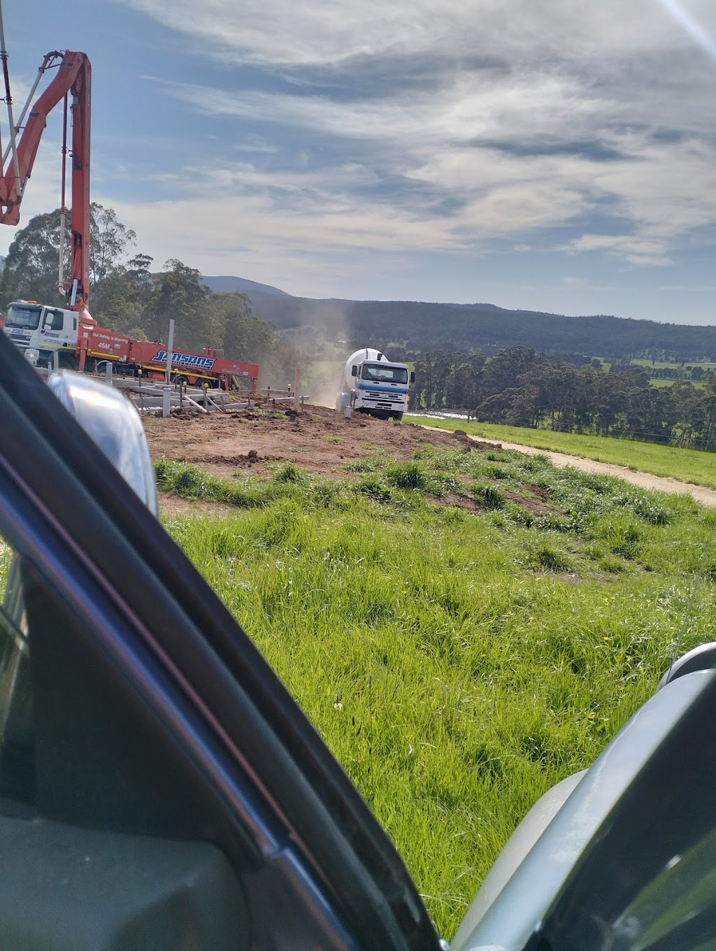 Mallacootaconcreting | 6 Genoa-Mallacoota Rd, Mallacoota VIC 3892, Australia | Phone: 0475 213 128