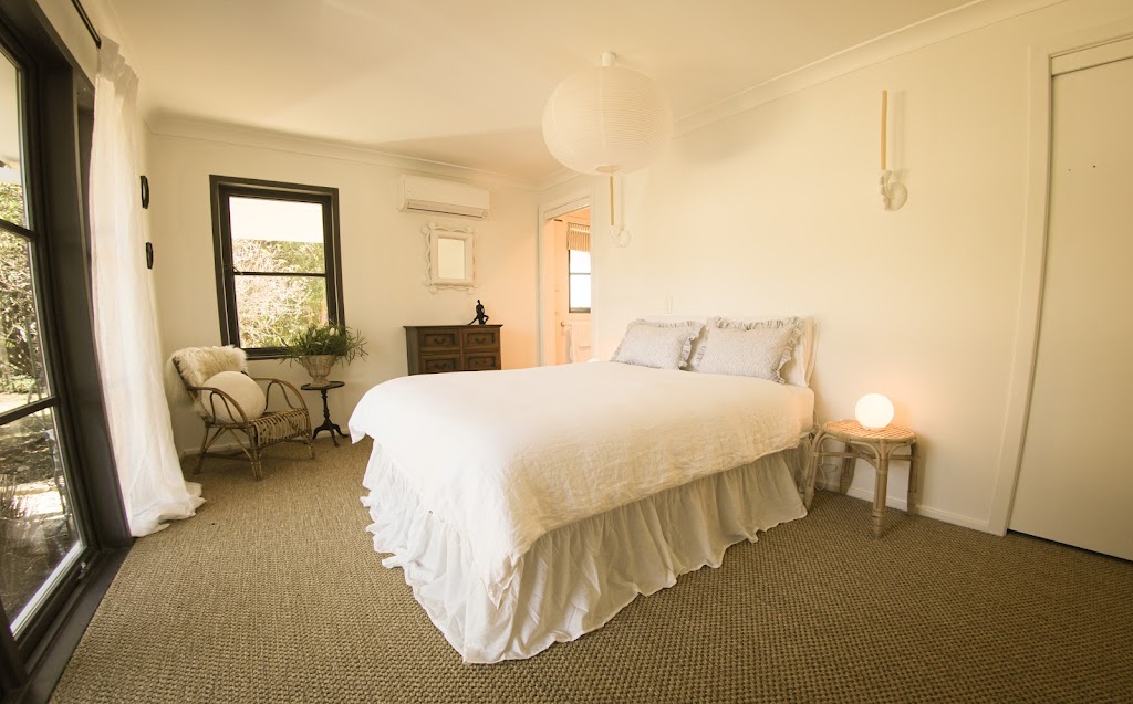 Alba House Robertson | 4 Lemmons Rd, Robertson NSW 2577, Australia | Phone: 0425 424 571