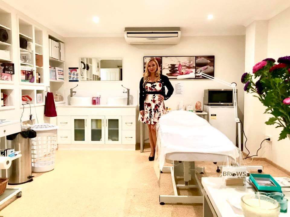 Brows By Kellie | Burleigh St, Burleigh Waters QLD 4220, Australia | Phone: 0412 696 366