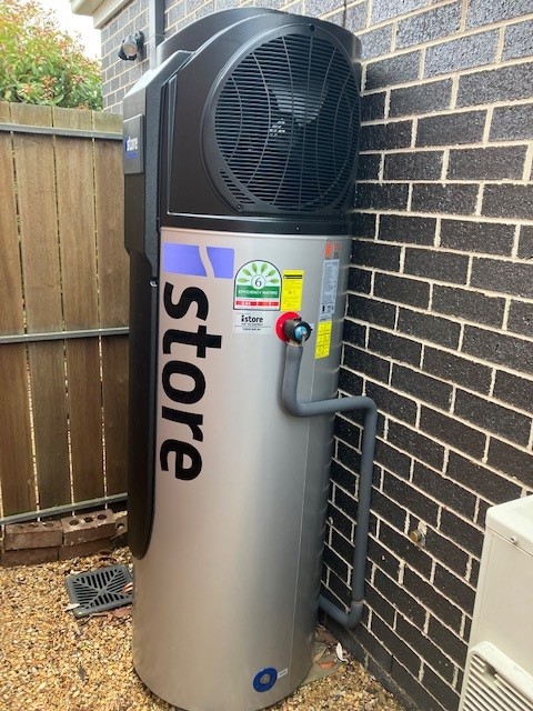 Geelong Heat Pumps | 21/23 Gregory Ave, Newtown VIC 3220, Australia | Phone: 0411 375 484