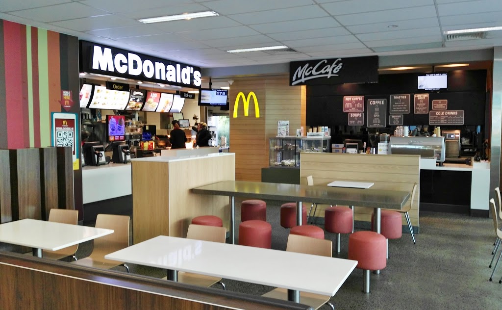 McDonalds Dandenong North | cafe | Stud Rd &, Heatherton Rd, Dandenong North VIC 3175, Australia | 0397918007 OR +61 3 9791 8007