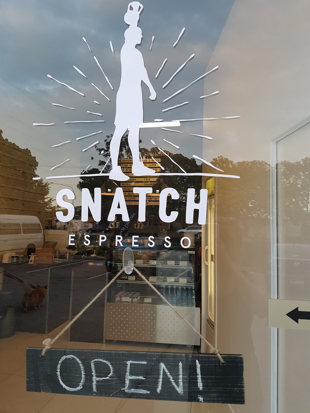 Snatch Espresso | 2/2 Nuban St, Currumbin Waters QLD 4223, Australia | Phone: 0438 061 737