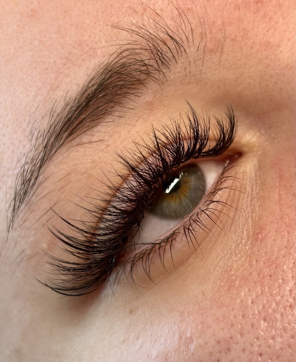 Makeup and Lashes by Daisy | 765 Nicholson-Sarsfield Rd, Sarsfield VIC 3875, Australia | Phone: 0447 228 880