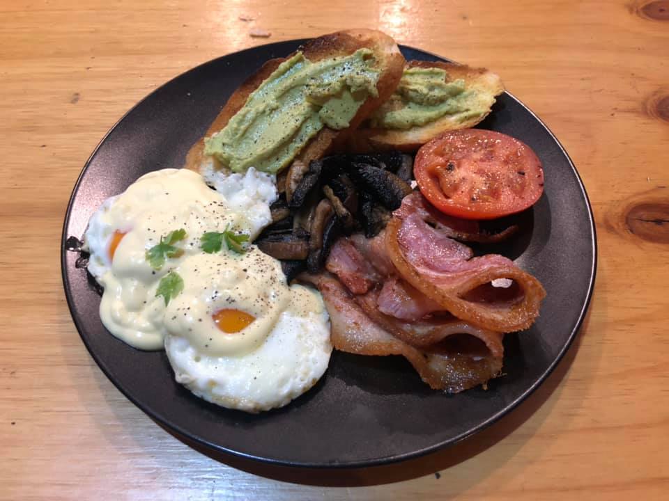 Eagle Farm Cafe (Cub Cafe) | cafe | 1 Acacia St, Eagle Farm QLD 4009, Australia | 0410249985 OR +61 410 249 985