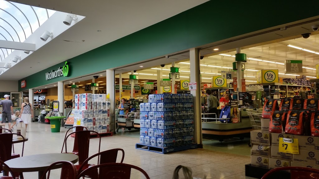 Woolworths Yarra Junction | supermarket | 82-84 Warburton Hwy, Yarra Junction VIC 3797, Australia | 0359494300 OR +61 3 5949 4300