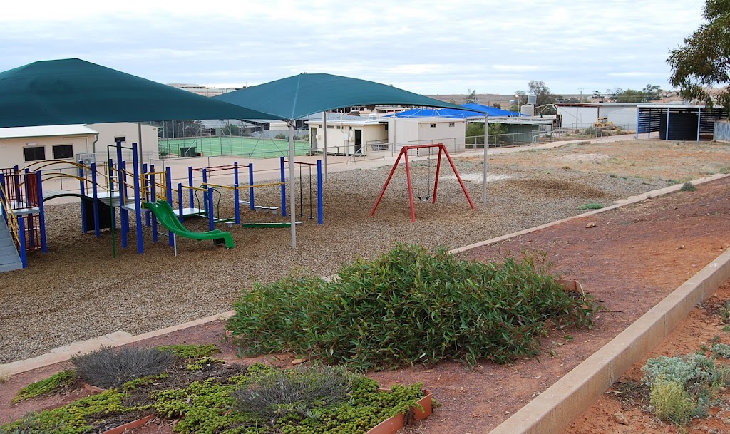 Andamooka Primary School | primary school | C W a Rd, Andamooka SA 5722, Australia | 0886727018 OR +61 8 8672 7018