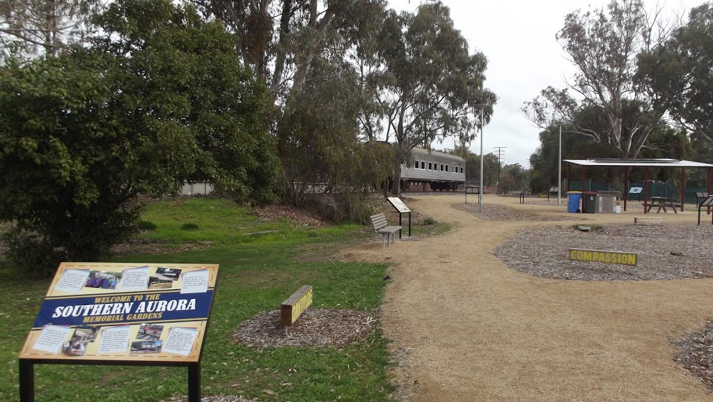 The Southern Aurora Memorial Gardens | park | 1 Daphne St, Violet Town VIC 3669, Australia