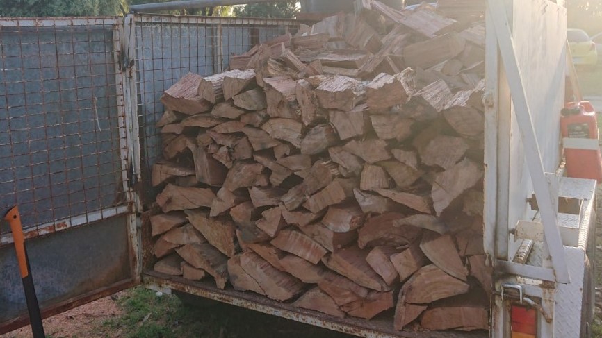 fire wood | general contractor | 23 Trent St, Newborough VIC 3825, Australia | 0421557559 OR +61 421 557 559