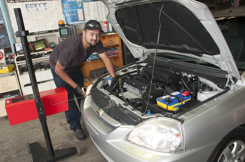 Florida Automotive | car repair | 4/850 Cooper St, Somerton VIC 3062, Australia | 0393039201 OR +61 3 9303 9201