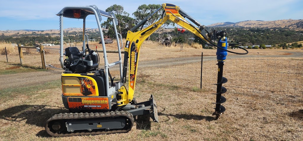 Diggermate Mini Excavator Hire Kilmore | point of interest | 18 Romano Dr, Pyalong VIC 3521, Australia | 0439721061 OR +61 439 721 061