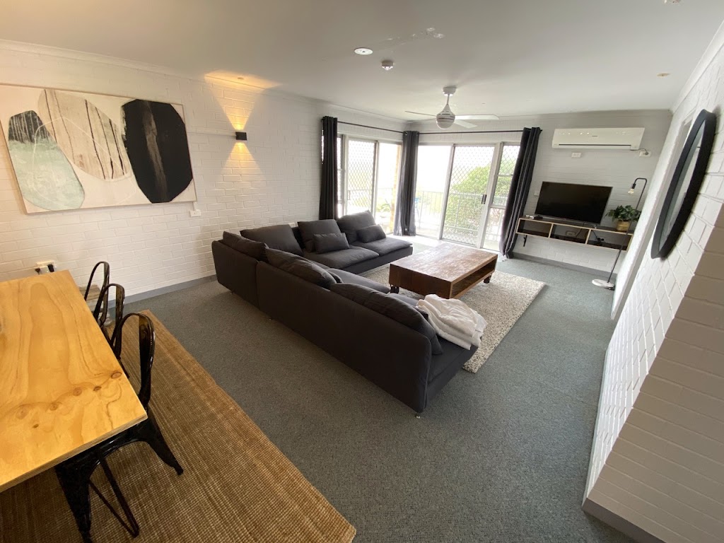 Yamba Views Accommodation | 2 Coldstream St, Yamba NSW 2464, Australia | Phone: 0411 250 498