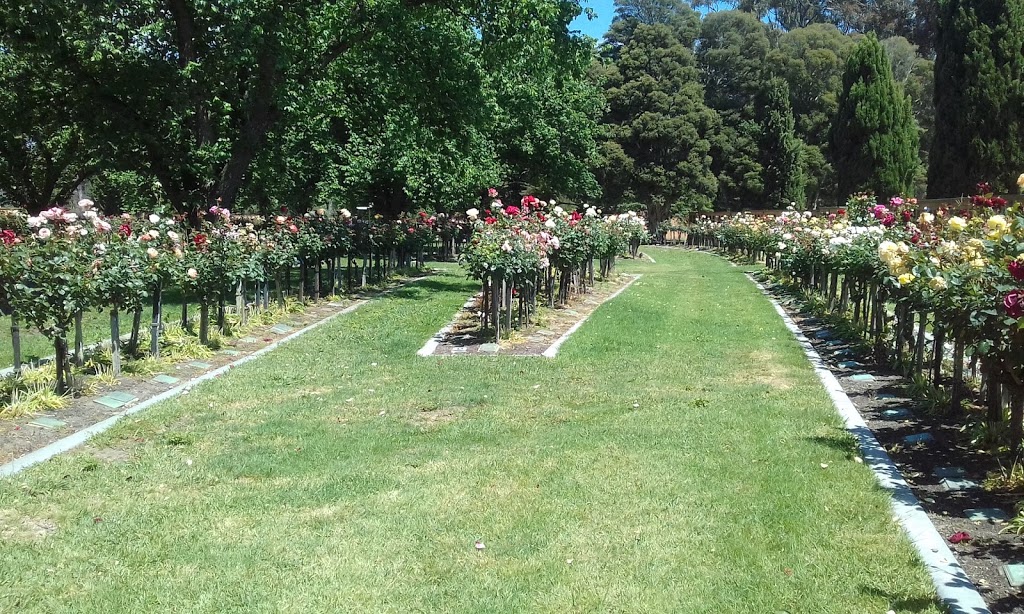 Fawkner Memorial Park | cemetery | 1187 Sydney Rd, Fawkner VIC 3060, Australia | 1300022298 OR +61 1300 022 298