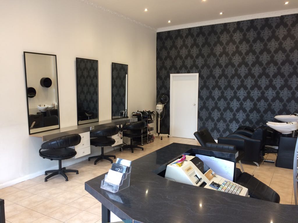 Unique Look Hair & Beauty salon | hair care | 905 High St, Thornbury VIC 3071, Australia | 0394951050 OR +61 3 9495 1050