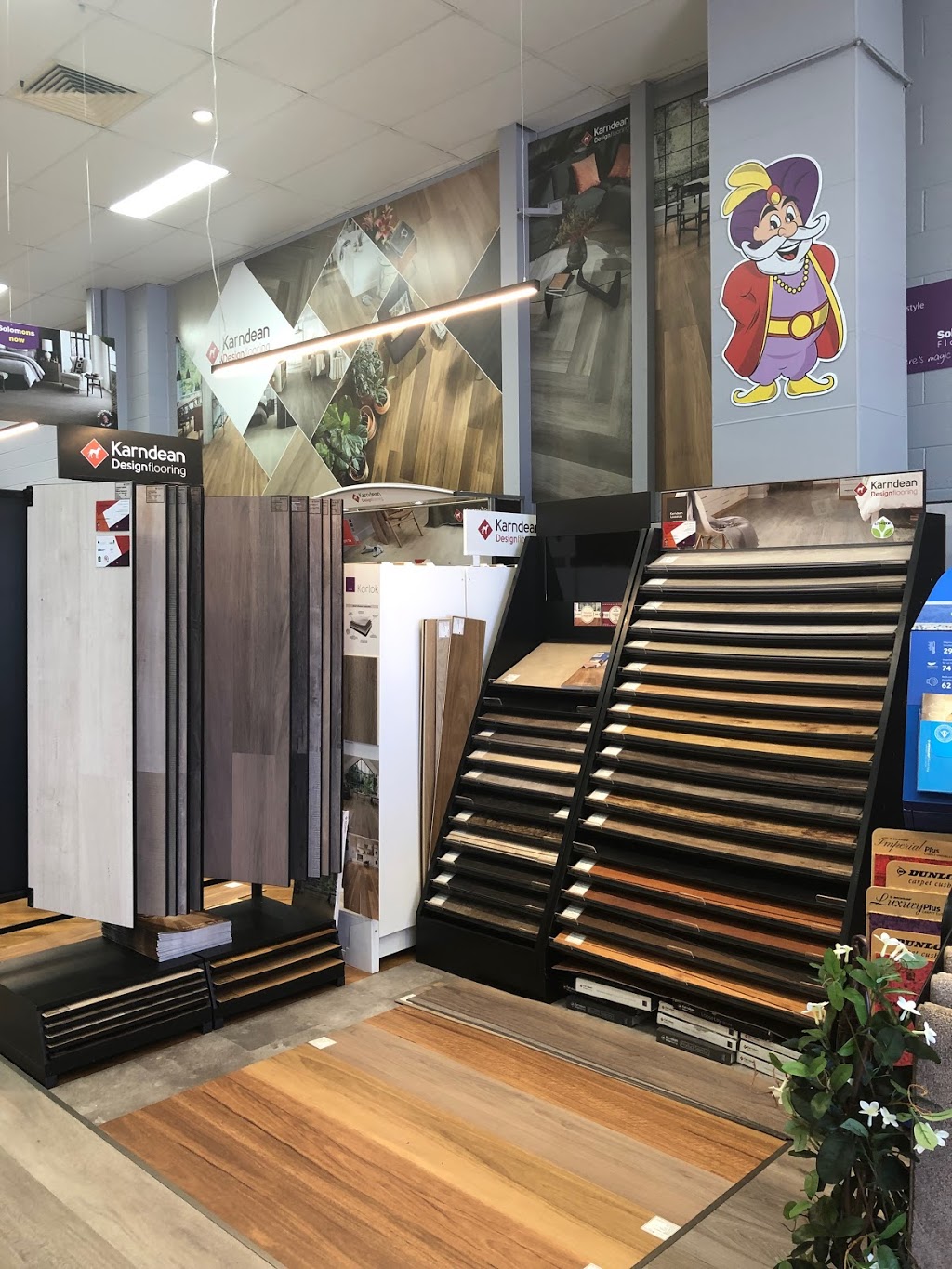 Solomons Flooring Capalaba | Unit 1/77 Redland Bay Rd, Capalaba QLD 4157, Australia | Phone: (07) 3245 5700