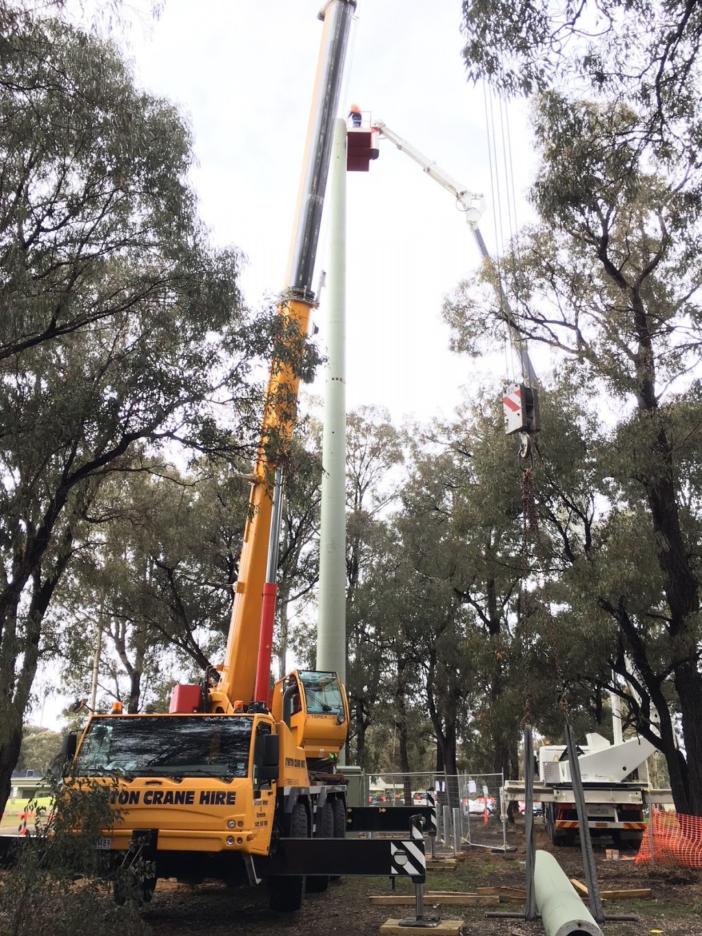 Kyneton Crane Hire | moving company | 9/1648 Kyneton-Metcalfe Rd, Kyneton VIC 3444, Australia | 0421356506 OR +61 421 356 506