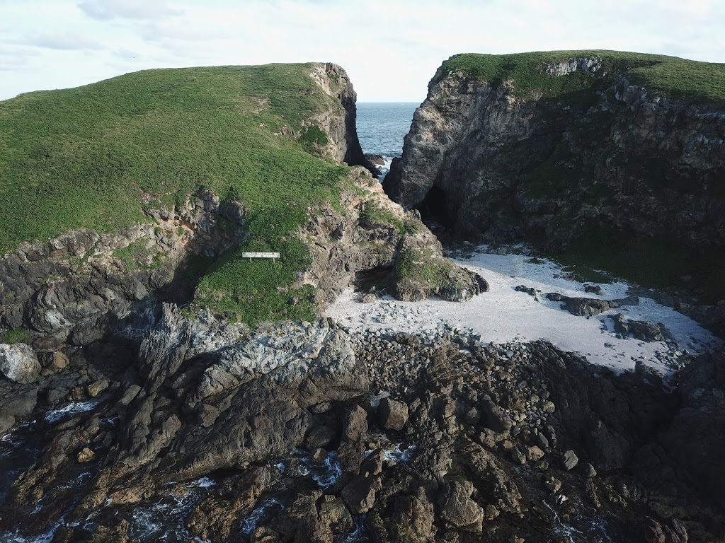 Split Solitary Island Nature Reserve | New South Wales, Australia