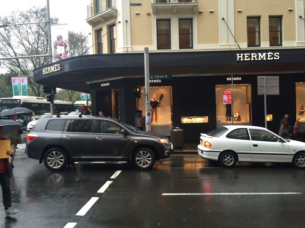 Hermès Sydney | 135 Elizabeth St, Sydney NSW 2000, Australia | Phone: (02) 9287 3200