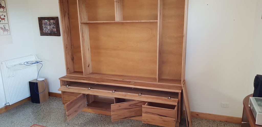 Ballarat Custom Furniture and Restoration |  | 185 Hendersons Rd, Smythes Creek VIC 3351, Australia | 0409257166 OR +61 409 257 166