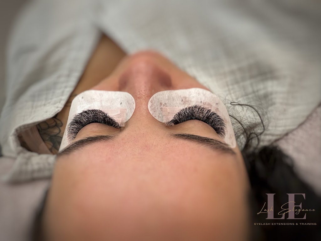 Lash Elegance | 45 Lively St, Ripley QLD 4306, Australia | Phone: 0458 547 514